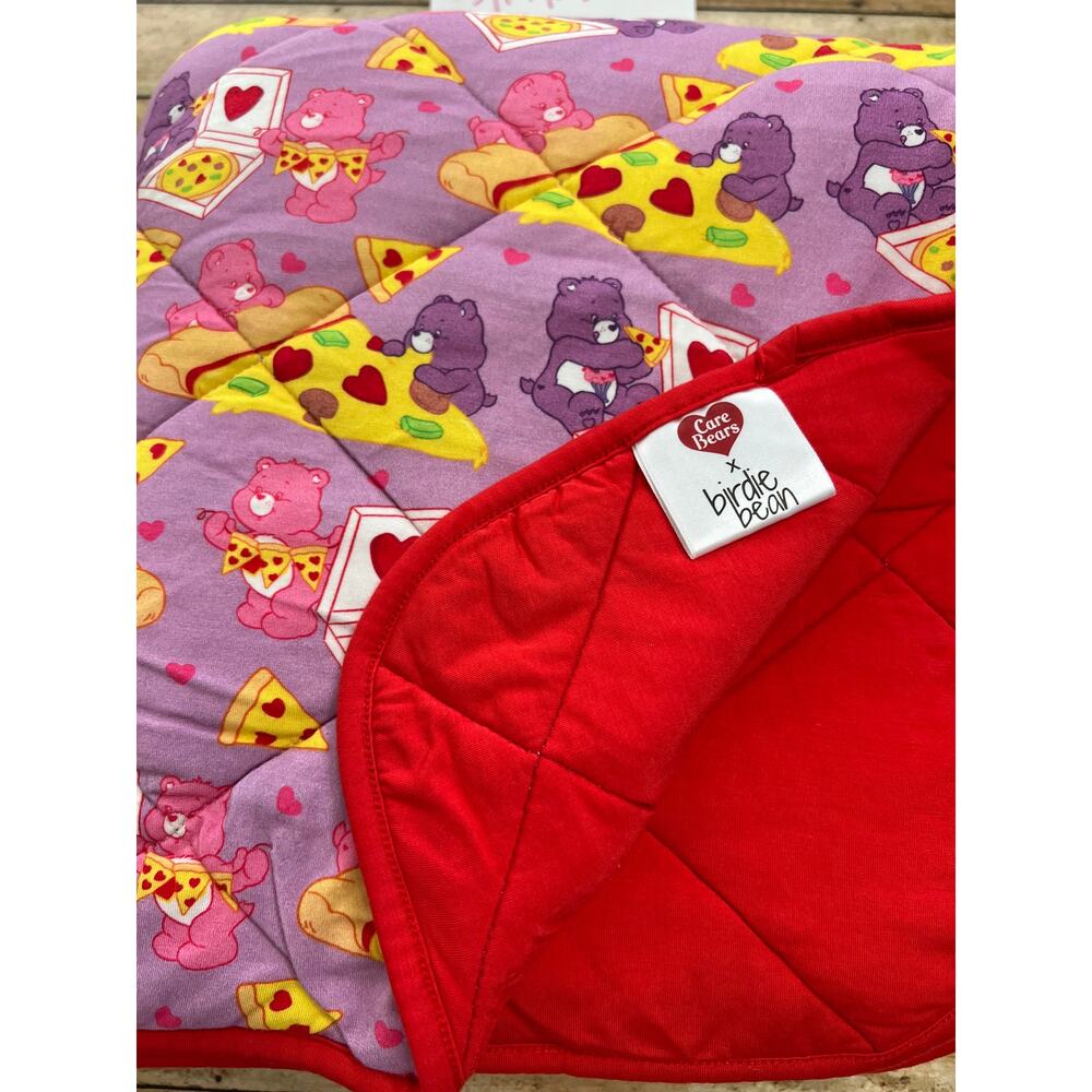 Birdie Bean x Care Bears Pizza Valentine Toddler Birdie Quilt 50x55" - Picture 4 of 6